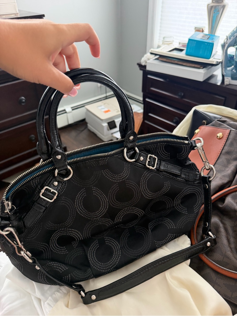 Coach Black Leather Satchel with Teal Lining - Picture 3 of 3